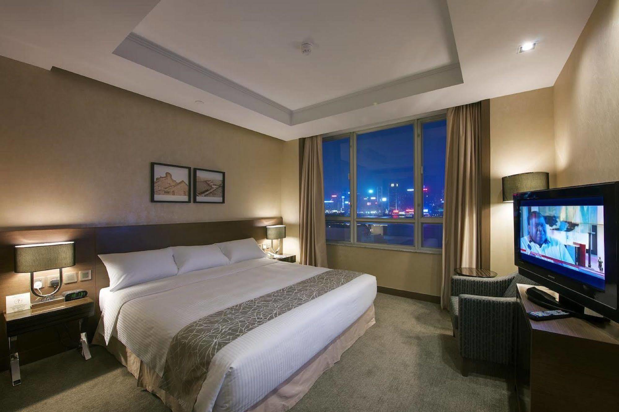 The Salisbury - Ymca Of Hotel Hong Kong